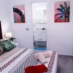 Sunny Pool Patio - 2 Bedrooms 2 Baths Apartment *