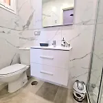 Sunny Pool Patio - 2 Bedrooms 2 Baths *