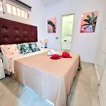 Sunny Pool Patio - 2 Bedrooms 2 Baths *