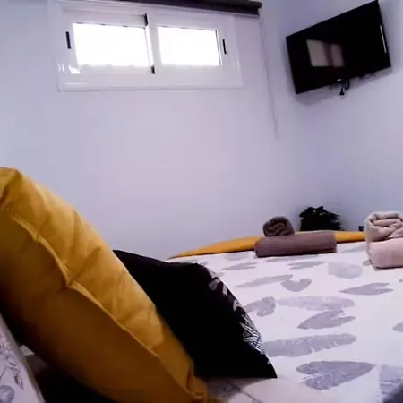 Sunny Pool Patio - 2 Bedrooms 2 Baths Apartment *