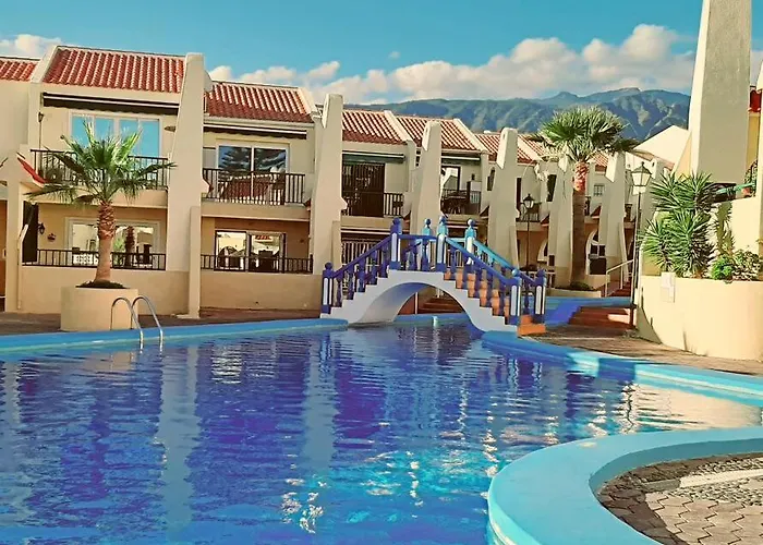 Sunny Pool Patio - 2 Bedrooms 2 Baths * Costa Adeje (Tenerife)