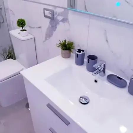 公寓 Sunny Pool Patio - 2 Bedrooms 2 Baths 阿德耶