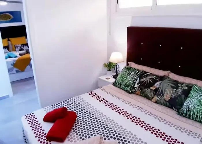 Sunny Pool Patio - 2 Bedrooms 2 Baths Apartamento